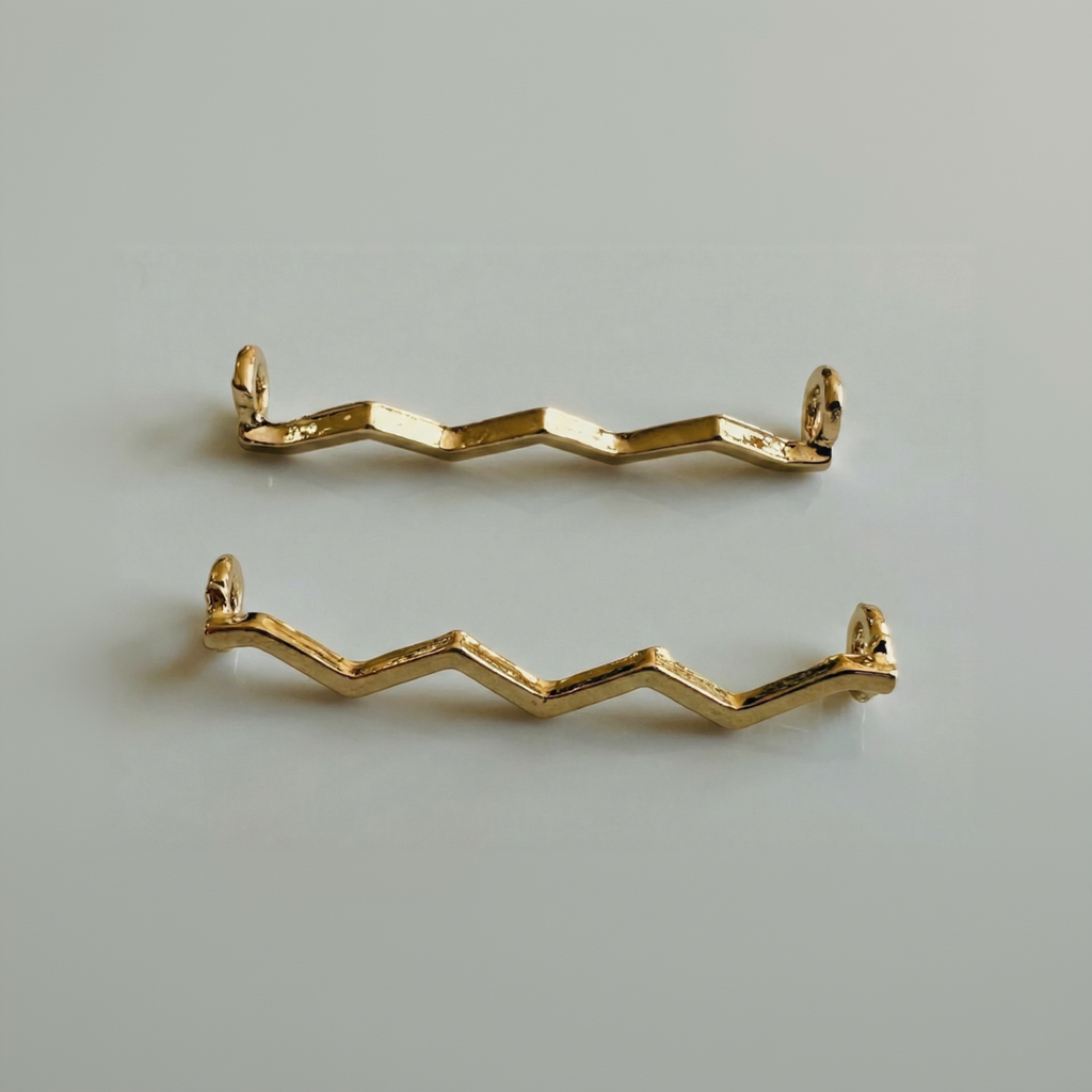 Gold Crinkly Bar Charm